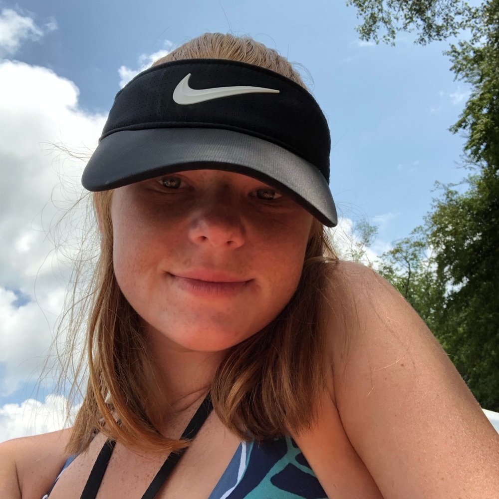 Meet your Posher, Aly